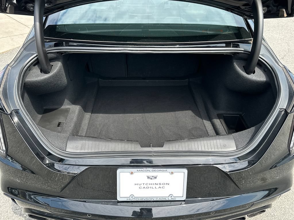 Certified 2022 Cadillac CT4 V Blackwing w/ Driver Assist Package RWD image 18