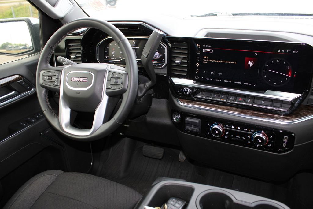 Used 2024 GMC Sierra 1500 SLE AWD/4WD image 7