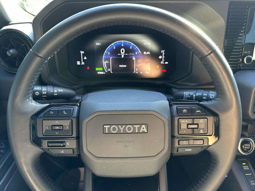 Used 2025 Toyota Land Cruiser 1958 AWD/4WD image 27