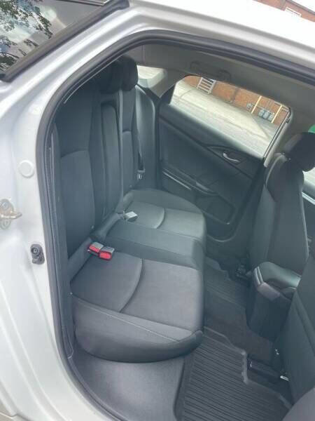 Used 2020 Honda Civic EX image 18