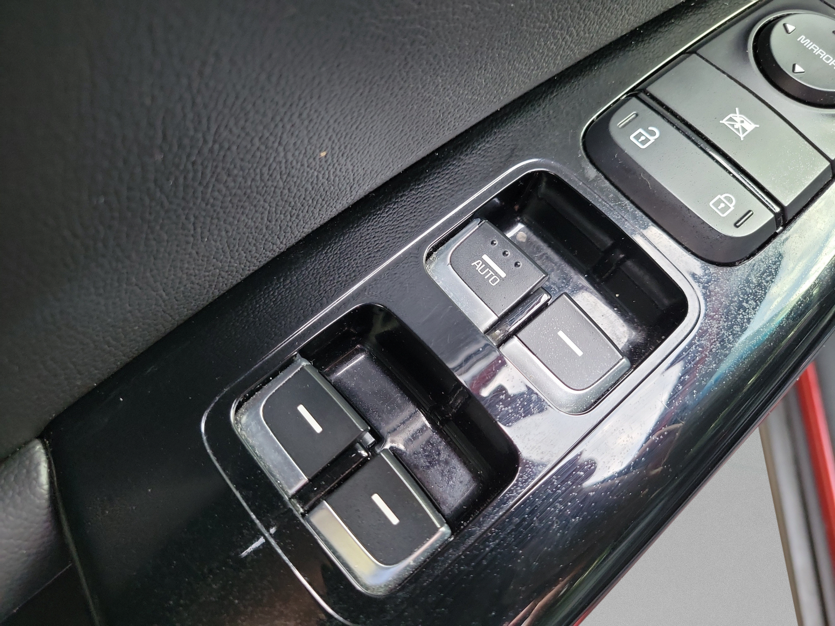 Used 2022 Kia Sportage EX FWD image 13