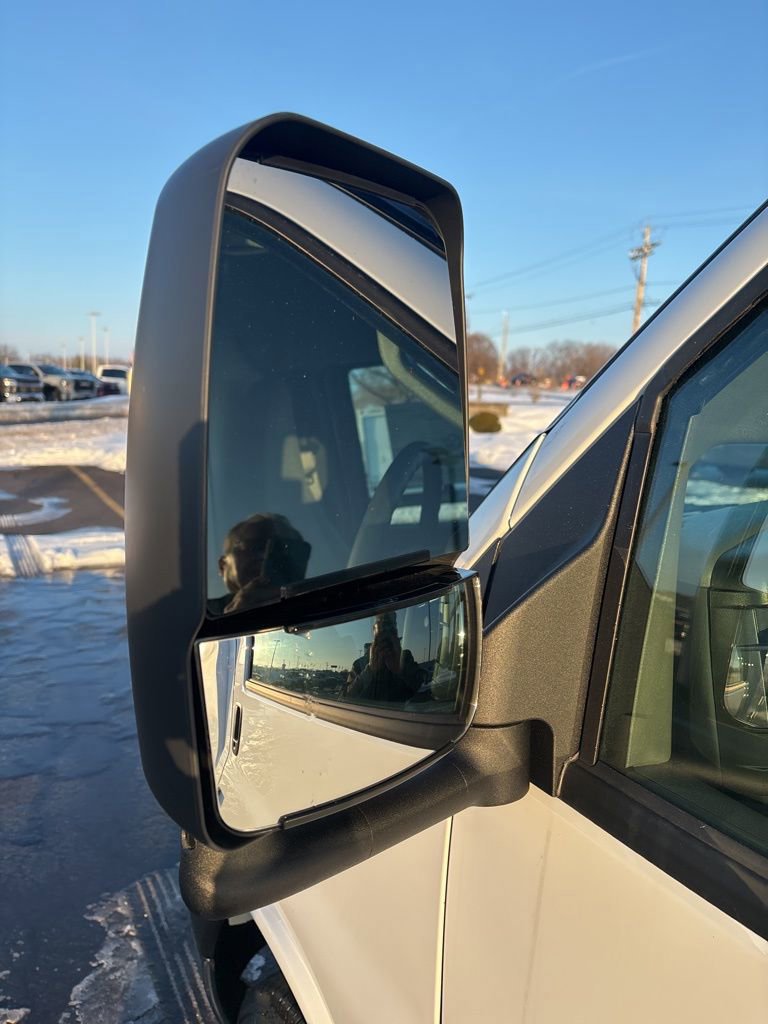 New 2025 GMC Savana 3500 w/ Power Convenience Package image 34