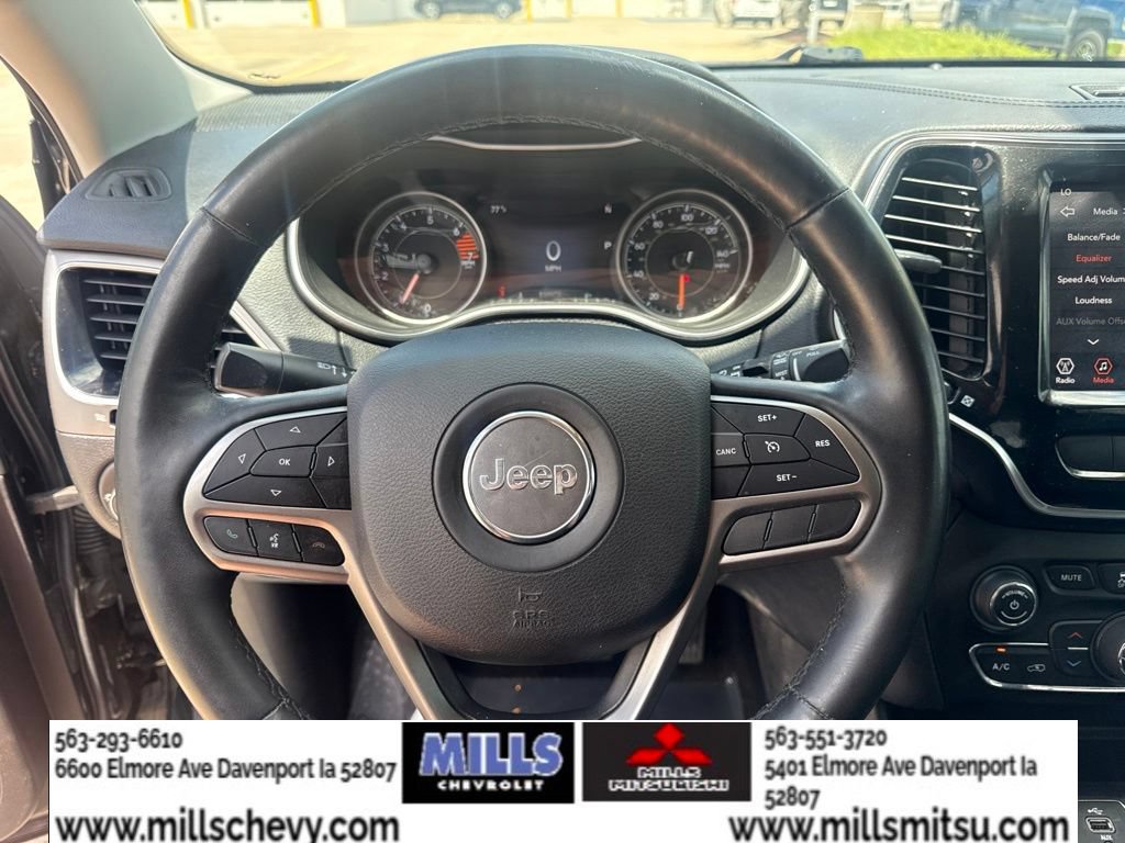 Used 2019 Jeep Cherokee Limited FWD image 13