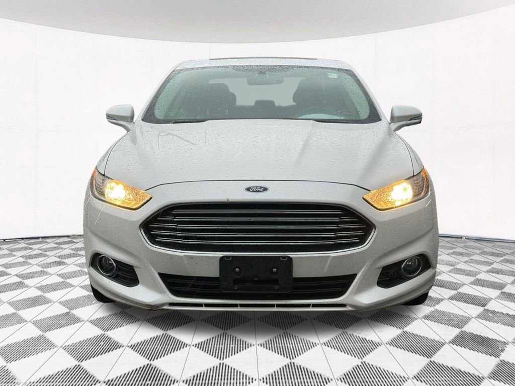 Used 2014 Ford Fusion SE w/ Equipment Group 202A image 9
