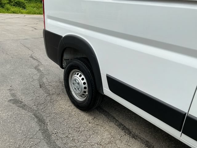 Used 2026 RAM ProMaster 2500 w/ Convenience Group FWD image 18