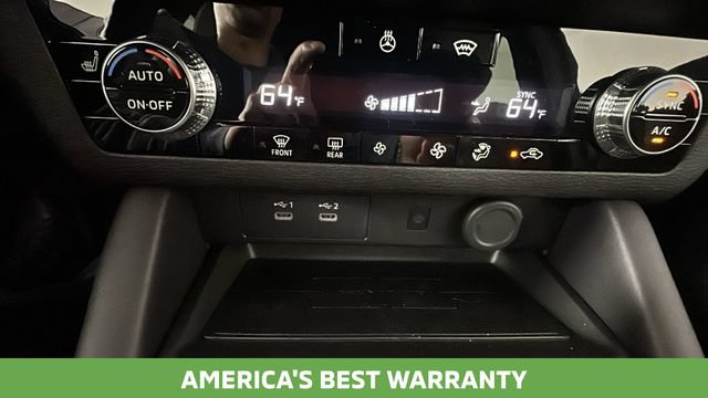 New 2026 Mitsubishi Outlander LE AWD/4WD image 28