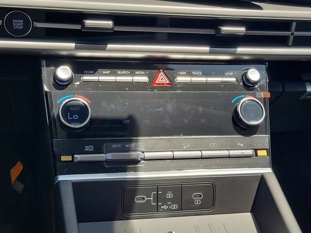 New 2026 Hyundai Santa Fe SE FWD image 13
