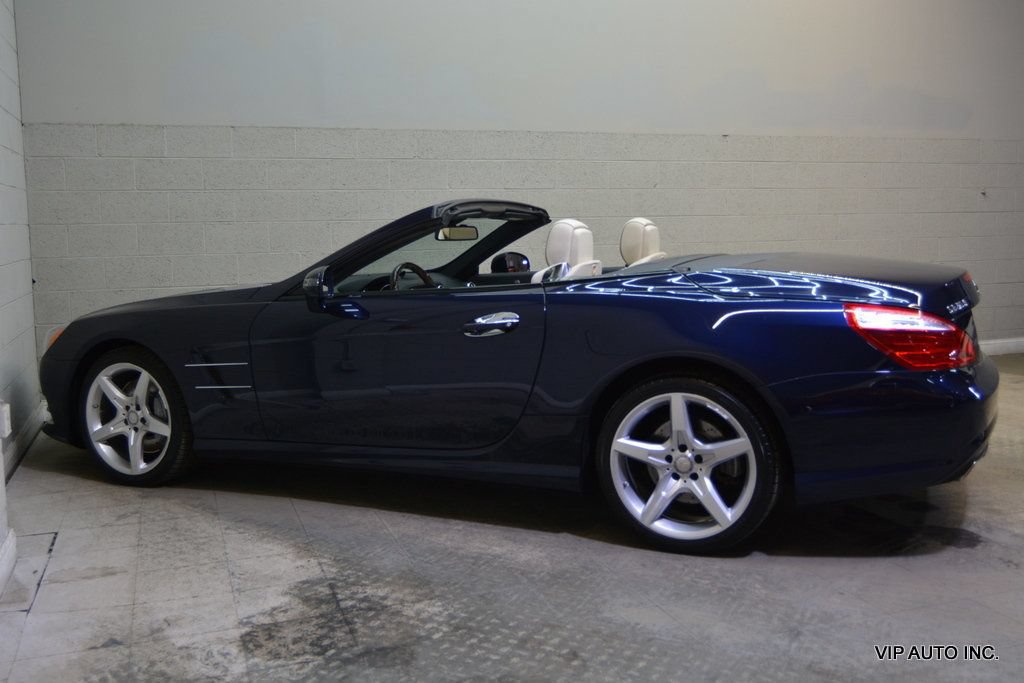 Used 2013 Mercedes-Benz SL 550 image 30
