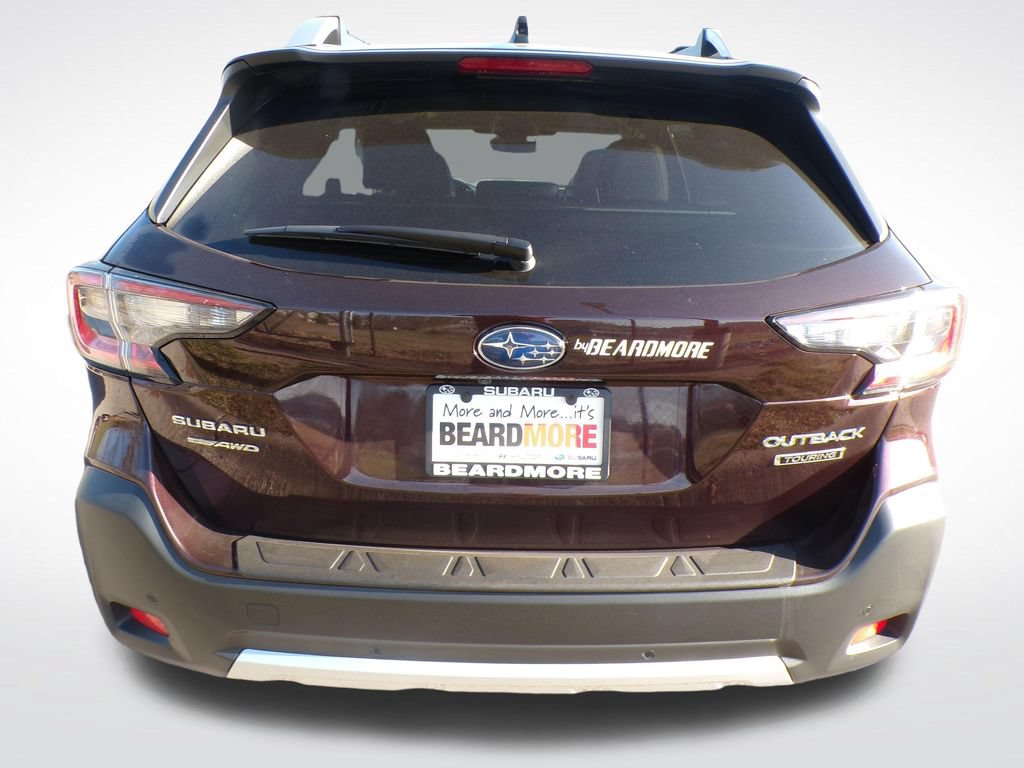 Used 2024 Subaru Outback Touring AWD/4WD image 3