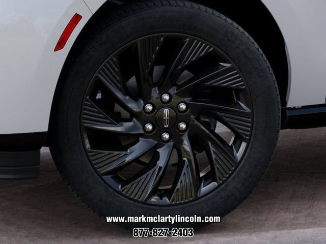 New 2027 Lincoln Navigator Reserve w/ Jet Appearance Package AWD/4WD image 19