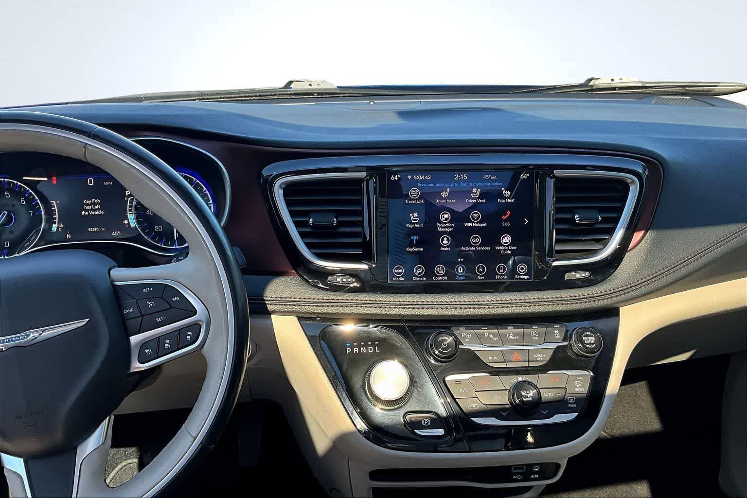 Used 2020 Chrysler Pacifica Limited image 16
