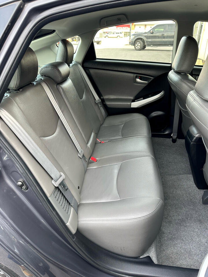 Used 2014 Toyota Prius Prime Plug-In Hybrid image 7