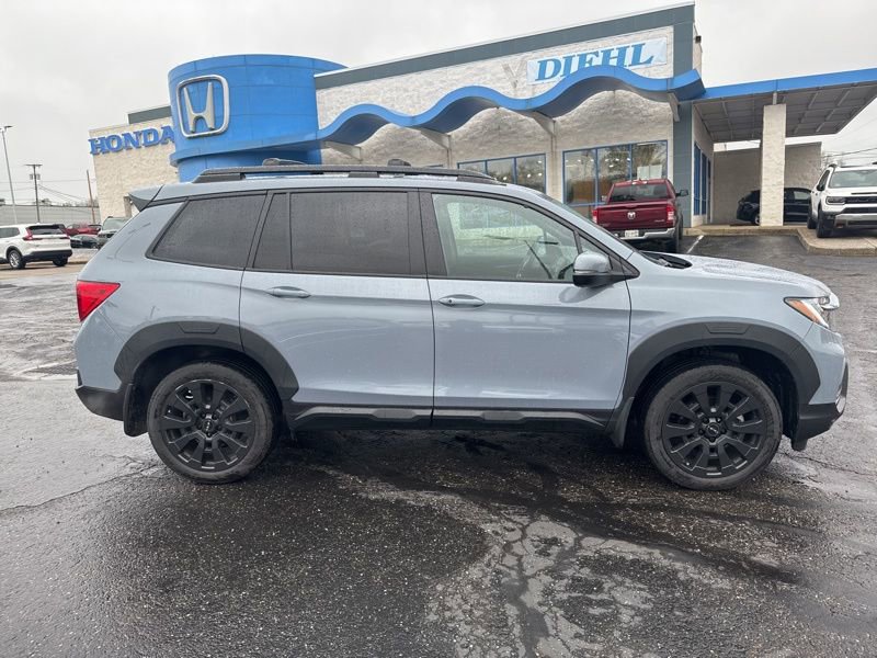 Used 2023 Honda Passport EX-L image 8