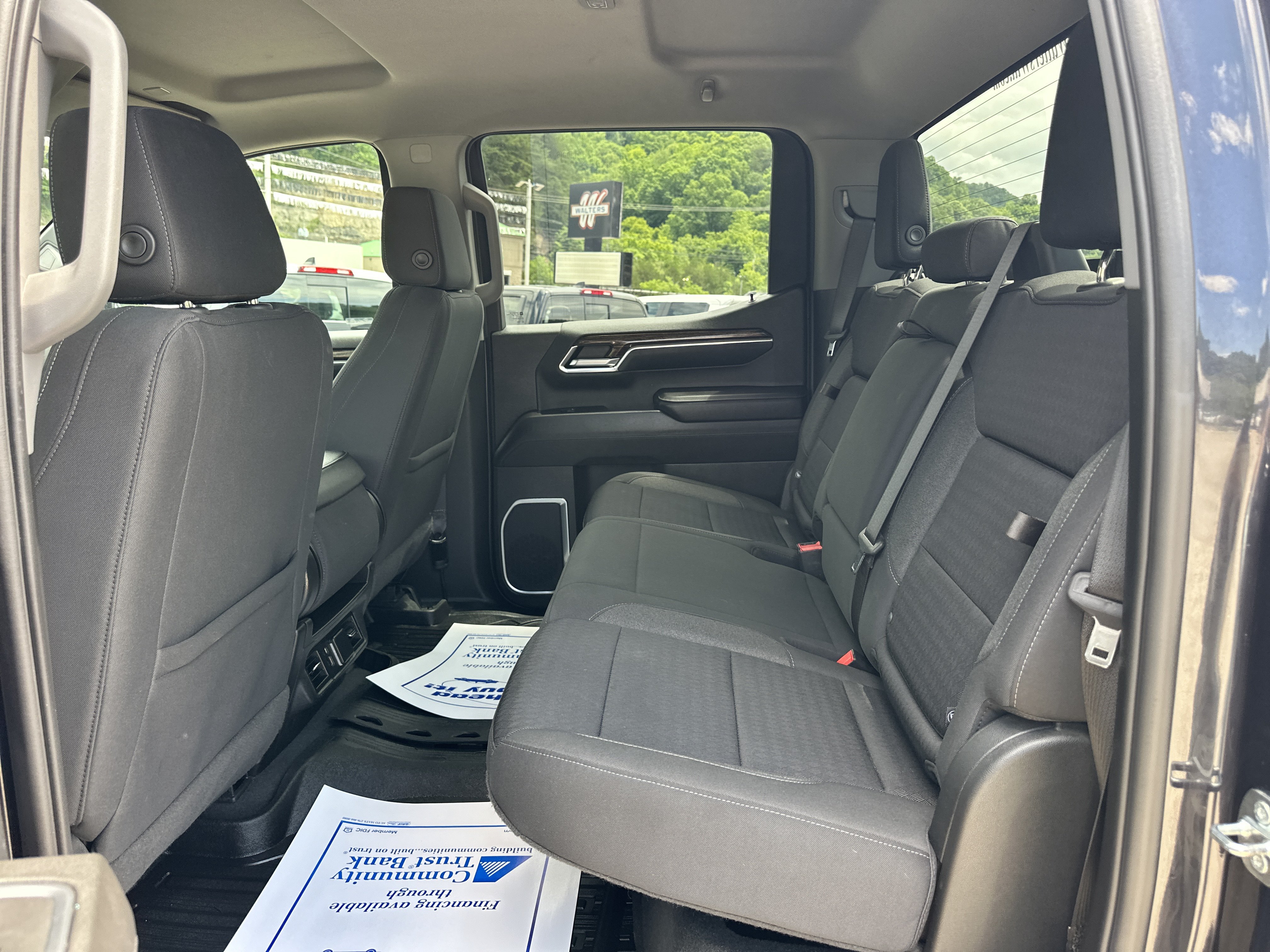Used 2022 GMC Sierra 1500 Elevation AWD/4WD image 17