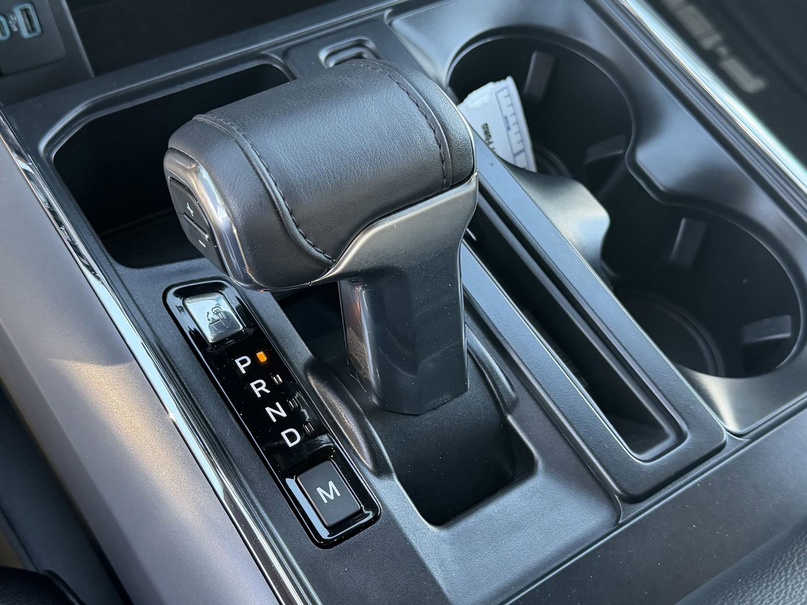 Used 2024 Ford F150 Lariat w/ FX4 Off-Road Package image 22