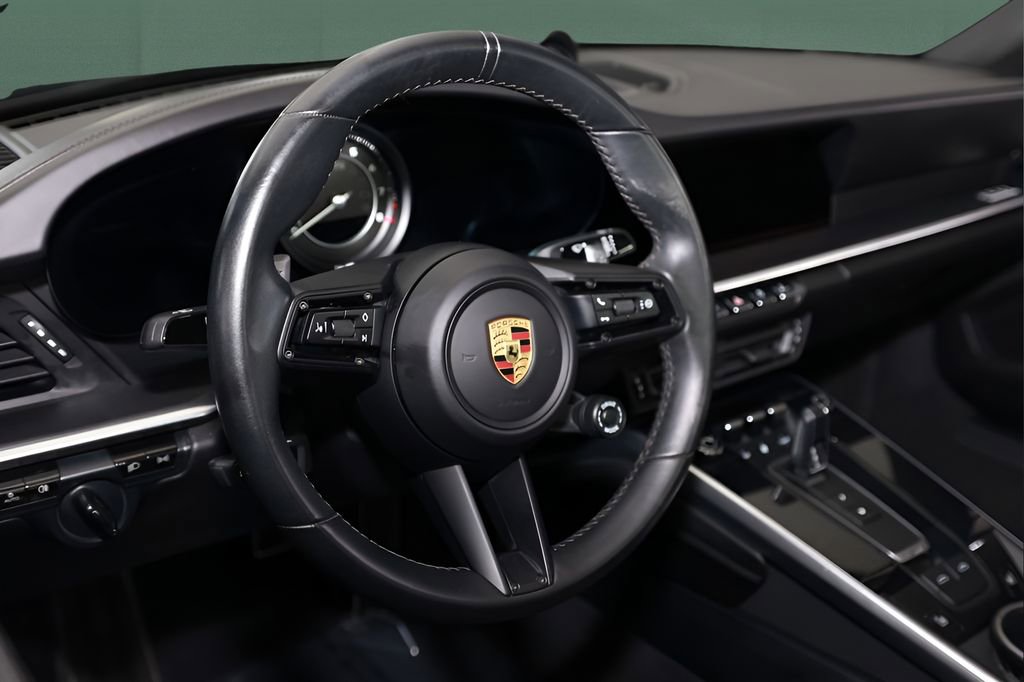 Used 2021 Porsche 911 Targa 4S AWD/4WD image 25