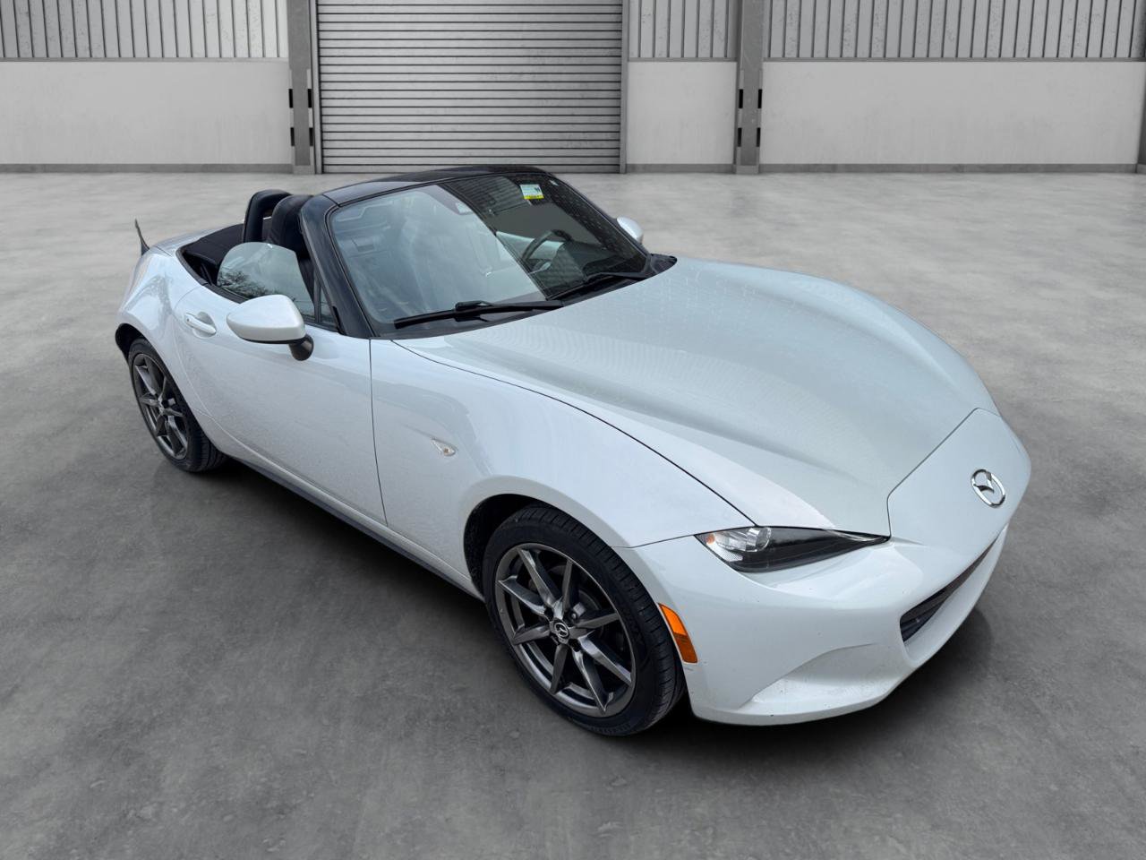 Used 2016 MAZDA MX-5 Miata Grand Touring image 23