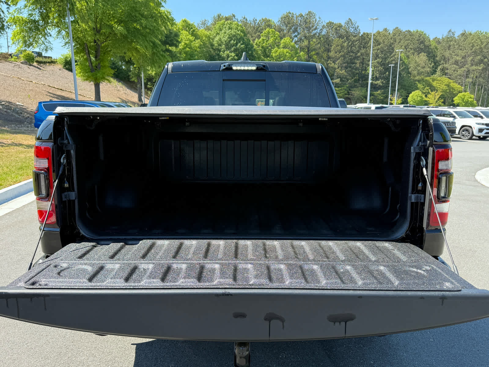 Used 2024 RAM 1500 Limited image 26