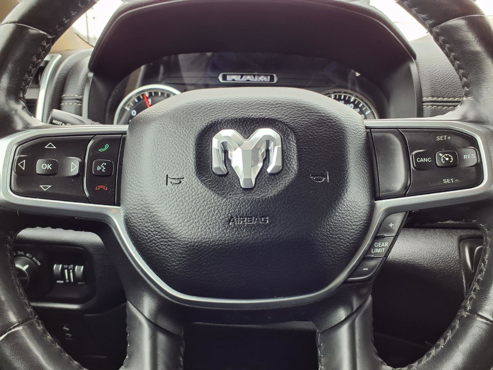 Used 2020 RAM 1500 Laramie image 16