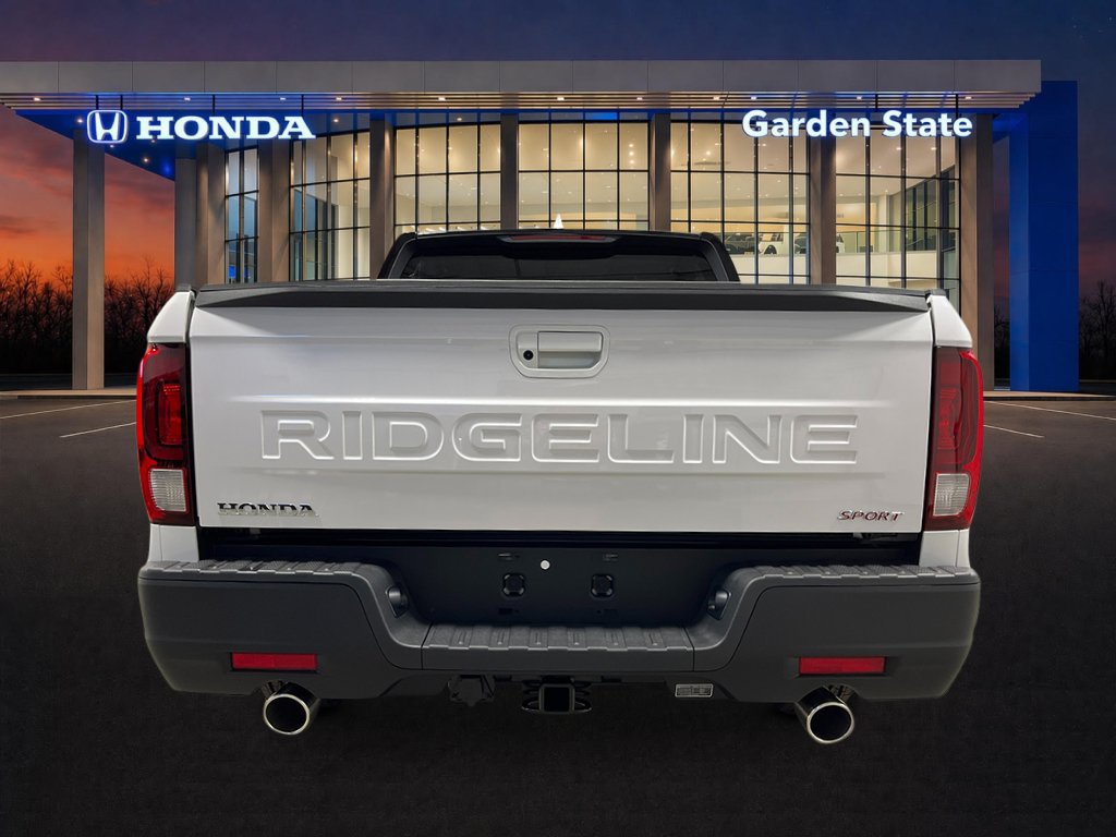 Used 2025 Honda Ridgeline Sport image 4