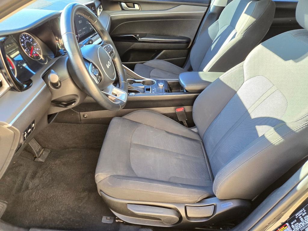 Used 2022 Kia K5 LXS image 12