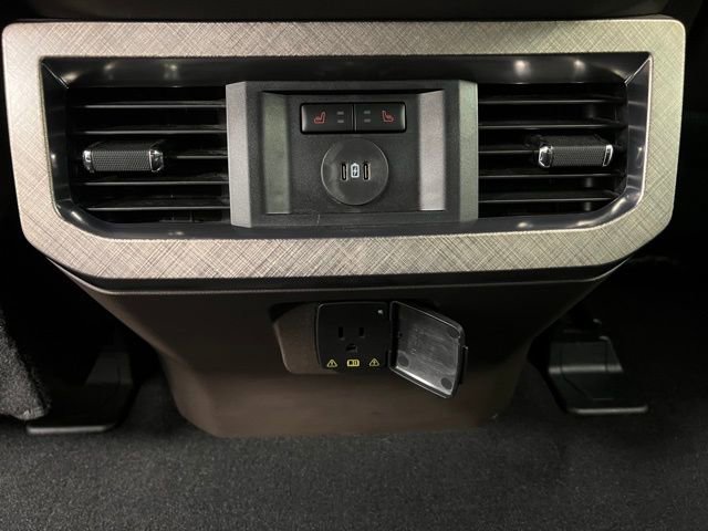 Used 2025 Ford F350 King Ranch w/ FX4 Off-Road Package image 47