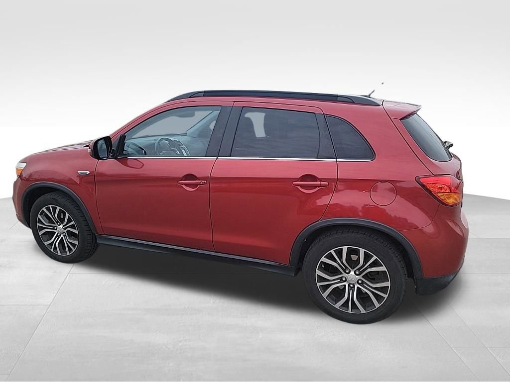 Used 2016 Mitsubishi Outlander Sport SEL image 5