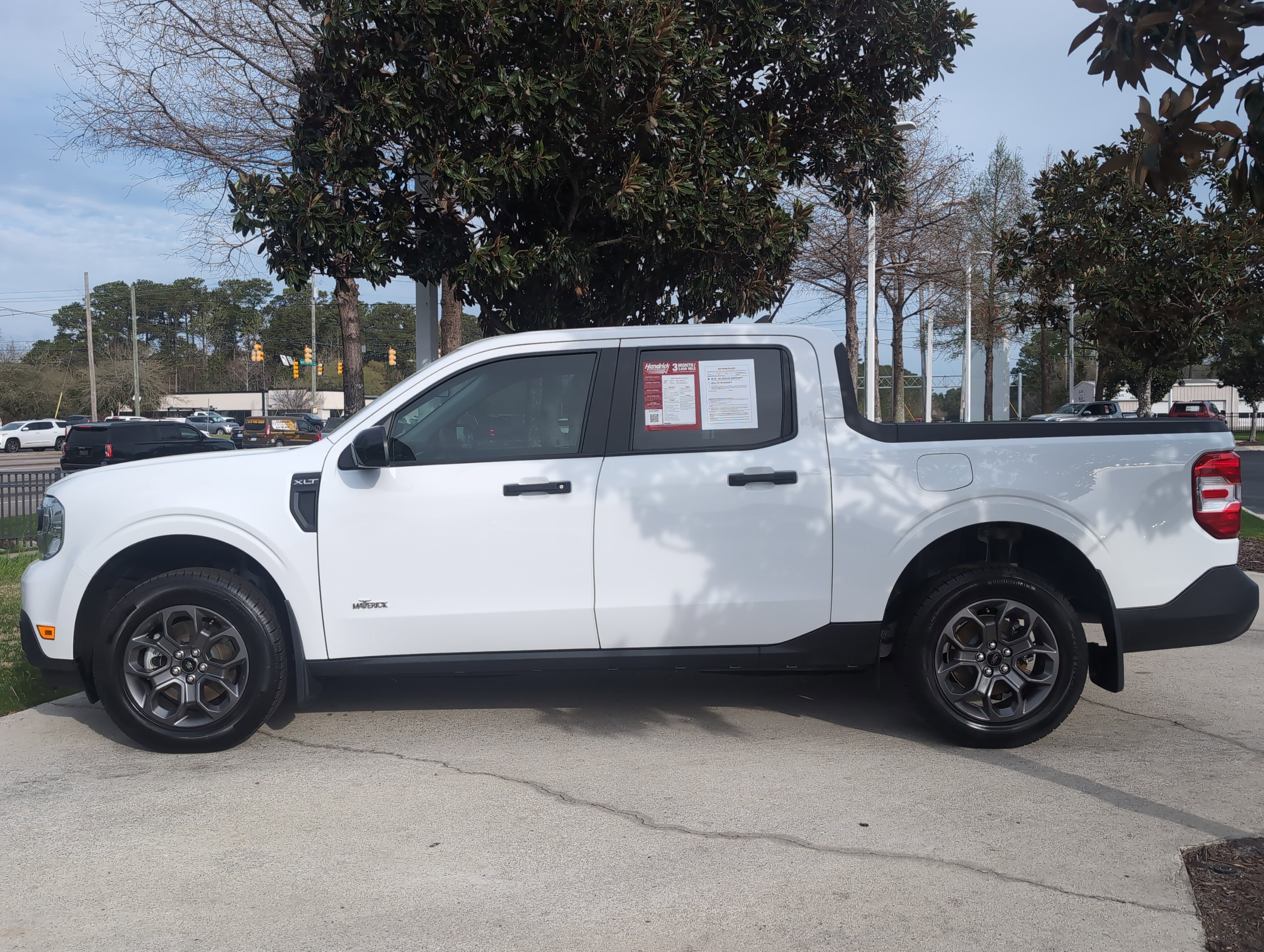 Used 2024 Ford Maverick XLT w/ XLT Luxury Package FWD image 7