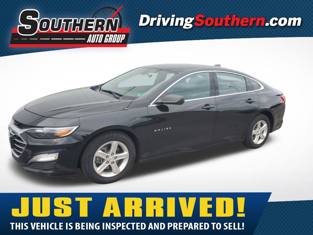 Used 2022 Chevrolet Malibu LS FWD image 1