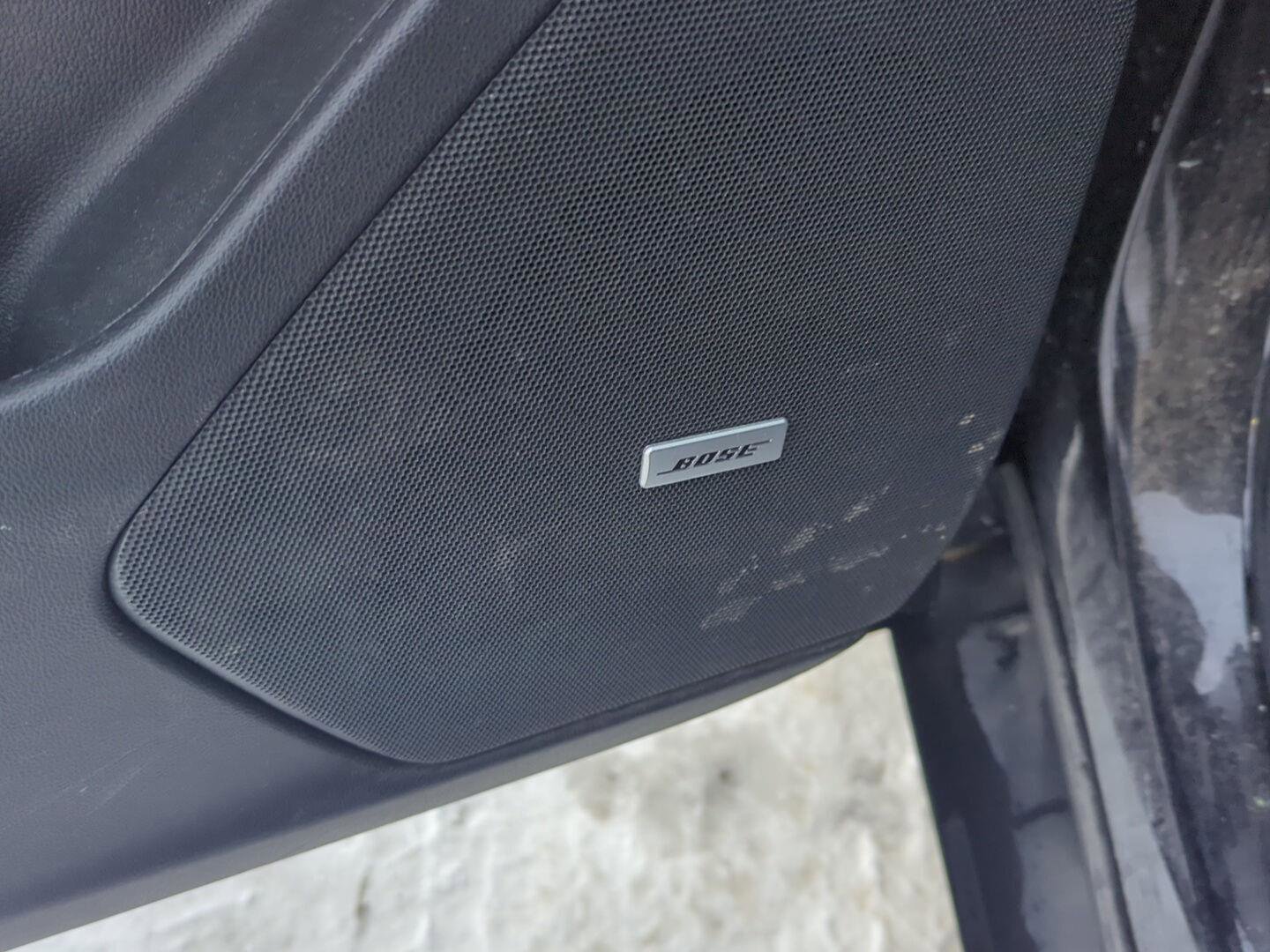 Used 2017 Cadillac XT5 Platinum image 13