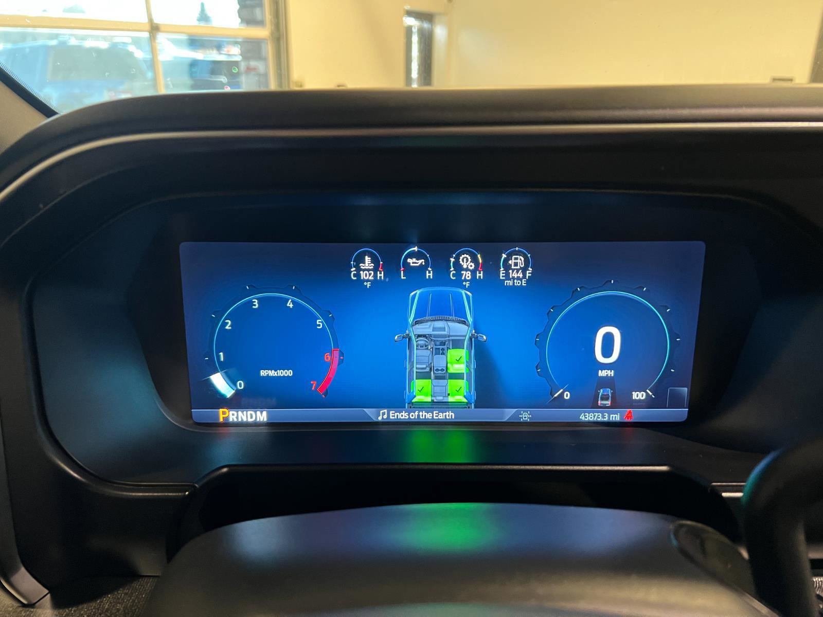 Used 2023 Ford F350 Platinum w/ Tremor Off-Road Package image 12