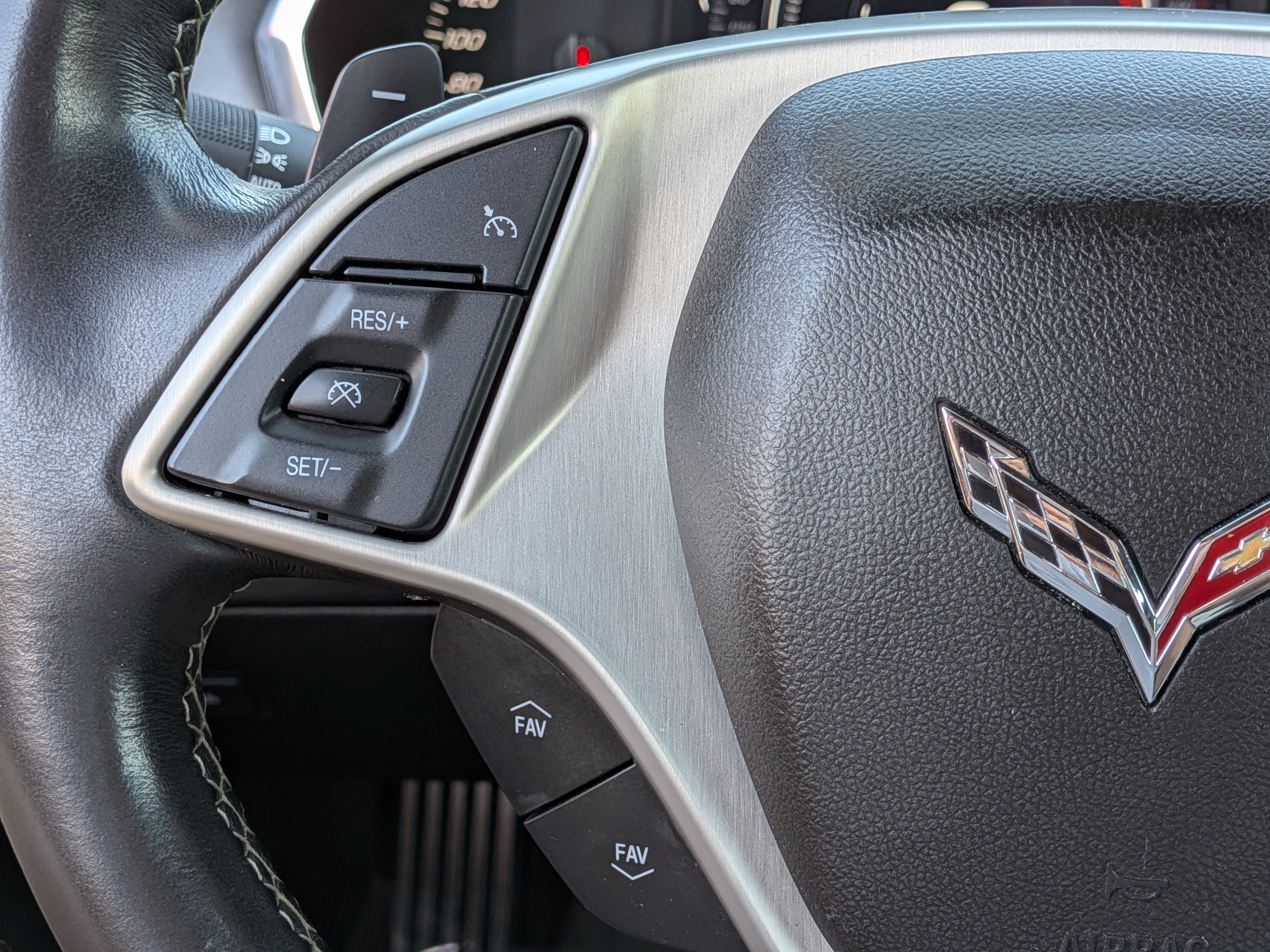 Used 2014 Chevrolet Corvette Stingray Coupe w/ 2LT Preferred Equipment Group RWD image 22