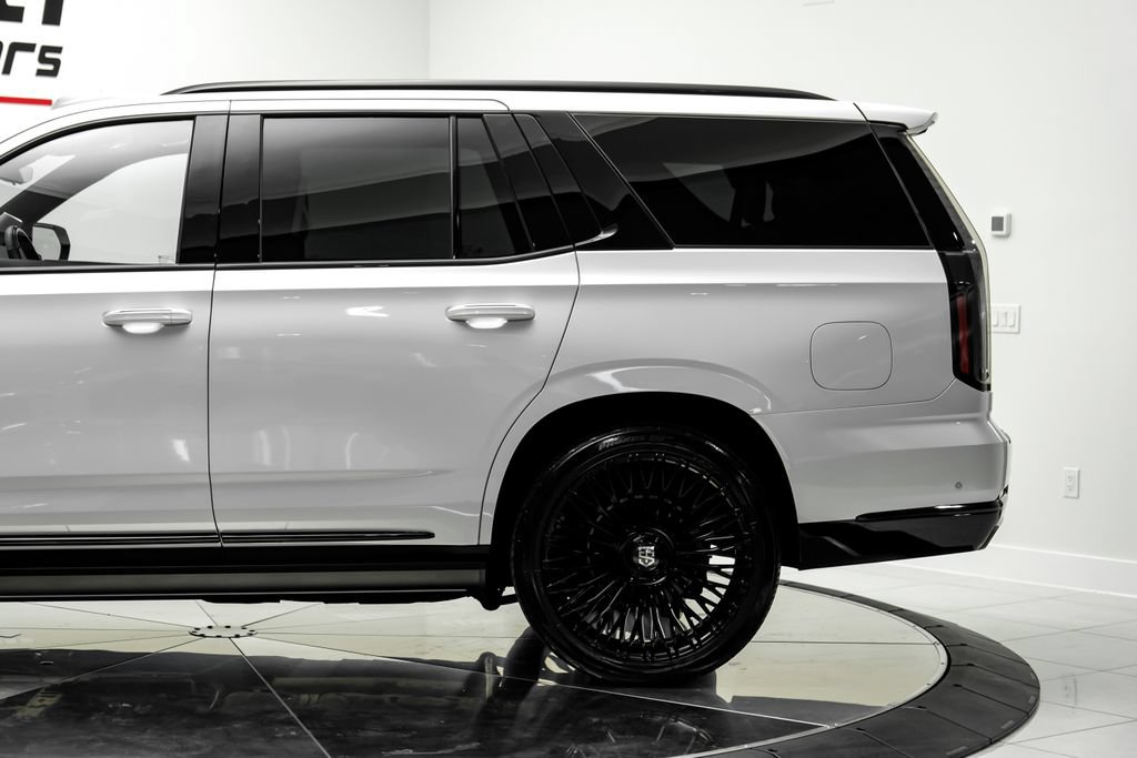 Used 2025 Cadillac Escalade Sport Platinum AWD/4WD image 15