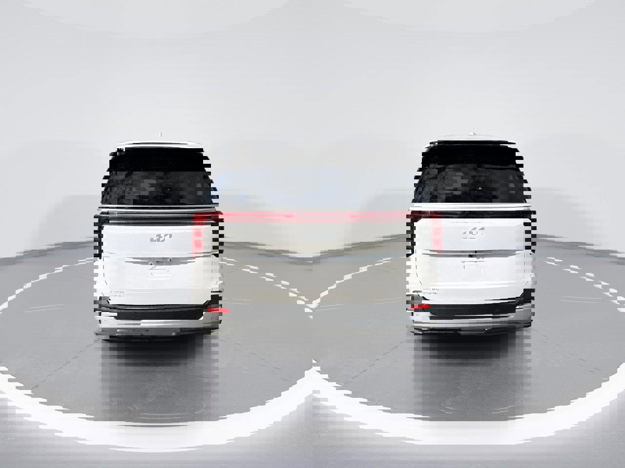 Used 2025 Kia Carnival image 7