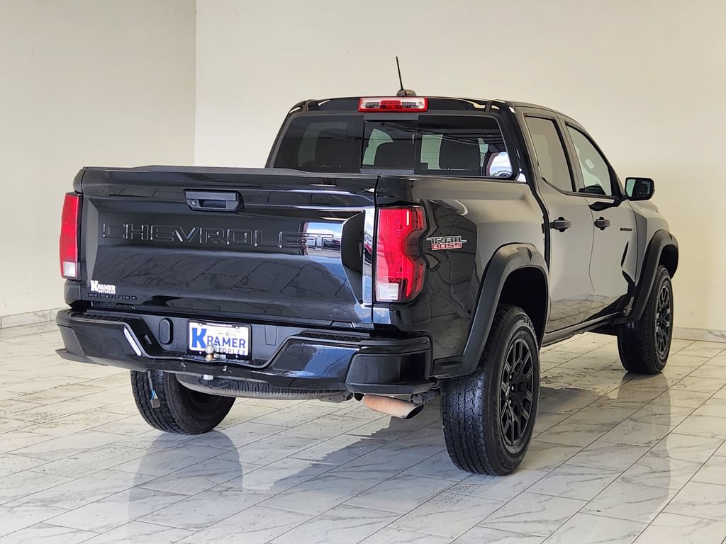 Used 2023 Chevrolet Colorado Trail Boss AWD/4WD image 7