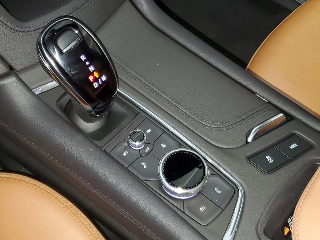 New 2026 Cadillac XT5 Premium Luxury w/ Driver Assist Package FWD image 24