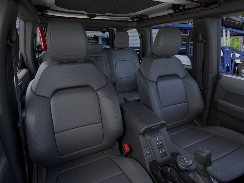 New 2026 Ford Bronco Big Bend w/ Black Diamond Package AWD/4WD image 10