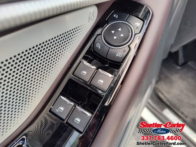 Used 2026 Ford Explorer Platinum w/ LUX Leather Package image 18