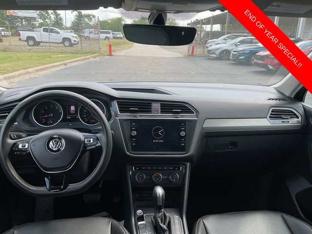 Used 2021 Volkswagen Tiguan SE image 16