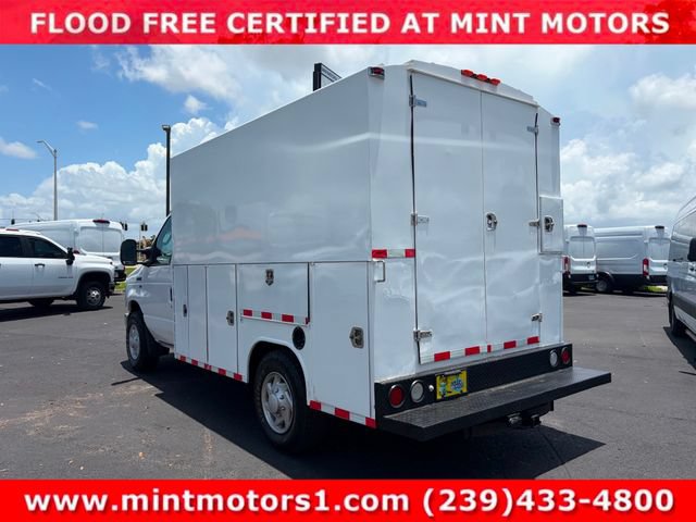 Used 2015 Ford E-350 and Econoline 350 Super Duty w/ Power Windows & Locks Group RWD image 26