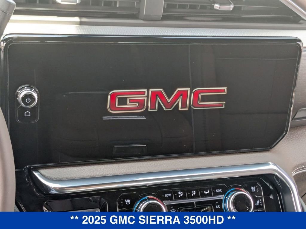 New 2025 GMC Sierra 3500 Denali w/ Denali Reserve Package image 22