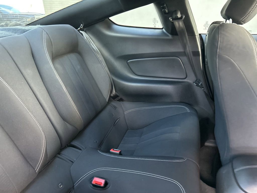 Used 2020 Ford Mustang GT image 31