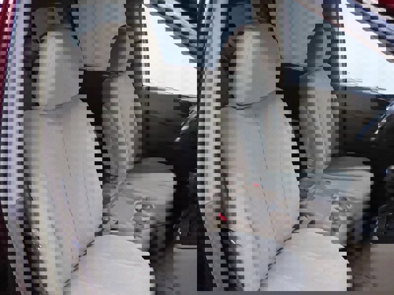 Used 2007 Kia Sedona LX image 20