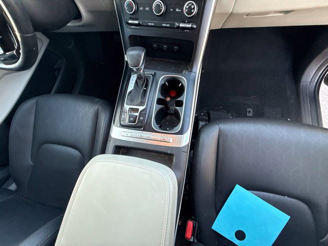 Used 2022 Kia Carnival LX FWD image 8