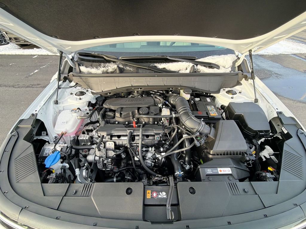 New 2026 Hyundai Kona SEL Premium image 31