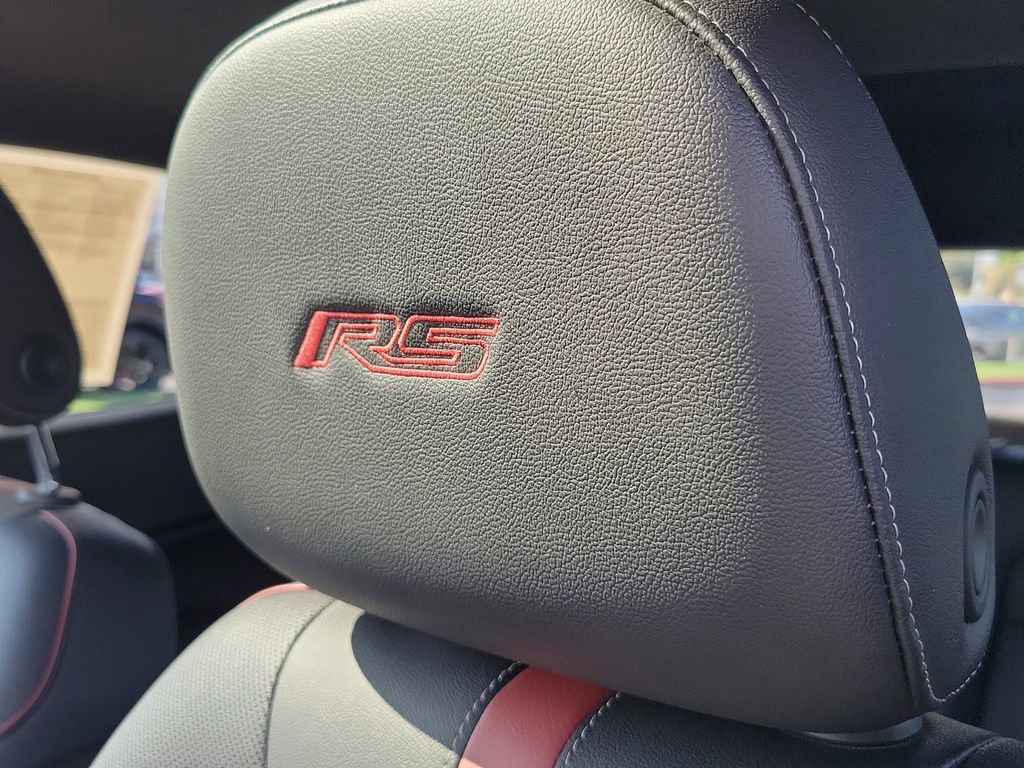 Used 2024 Chevrolet Trax RS w/ Sunroof Package image 18