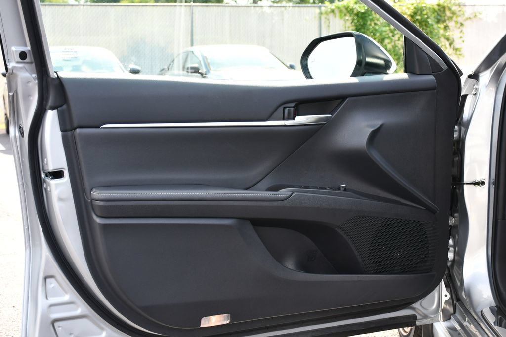 Used 2024 Toyota Camry XSE w/ Cold Weather Package FWD image 13