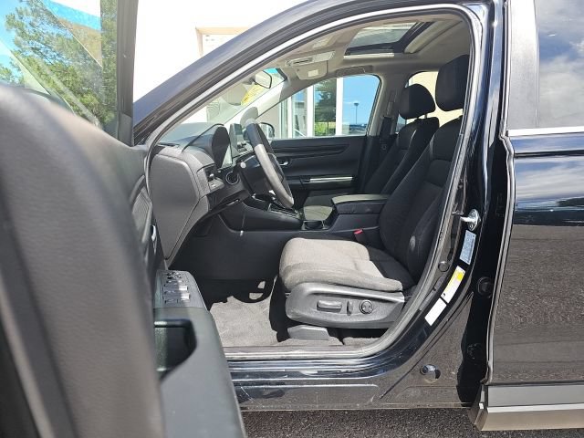 Used 2025 Honda CR-V EX image 8