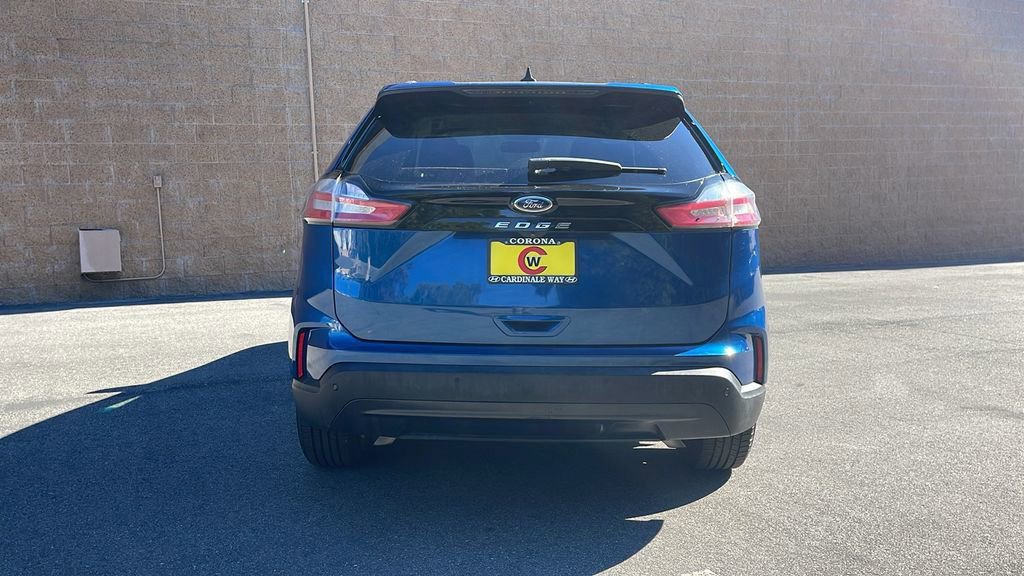 Used 2022 Ford Edge SEL w/ Sport Appearance Package image 9