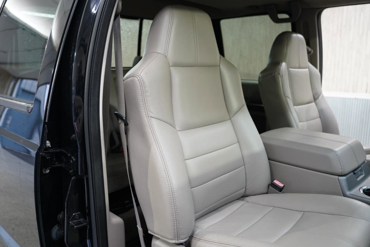 Used 2008 Ford F450 Lariat image 27